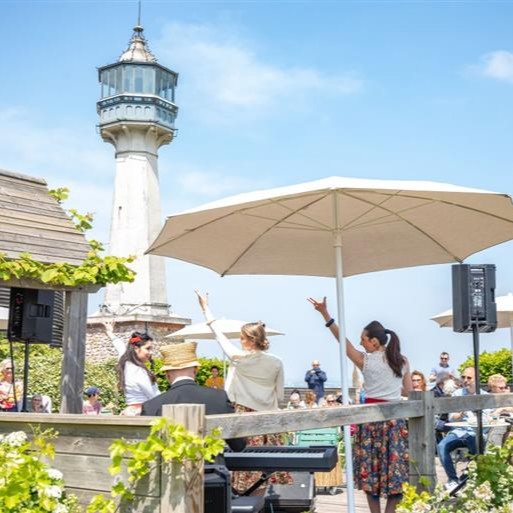 Le Phare et le Moulin de Verzenay : Symboles du Vignoble Champenois