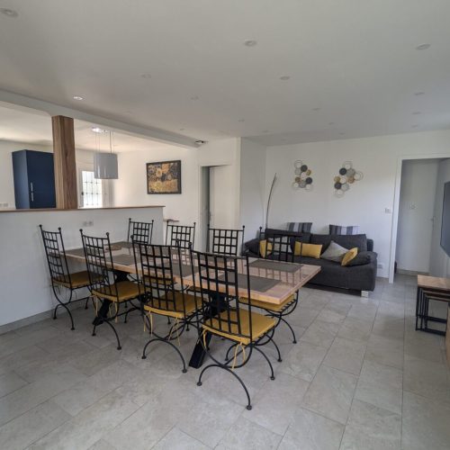 PXL_20240720_102720492 (1).RAW-01.COVER